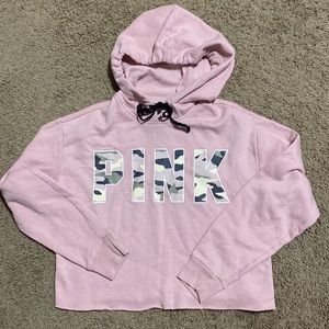Y2K VS PINK Camo Cropped Hoodie Sweatshirt Size XS‎ Oversized Light Pink